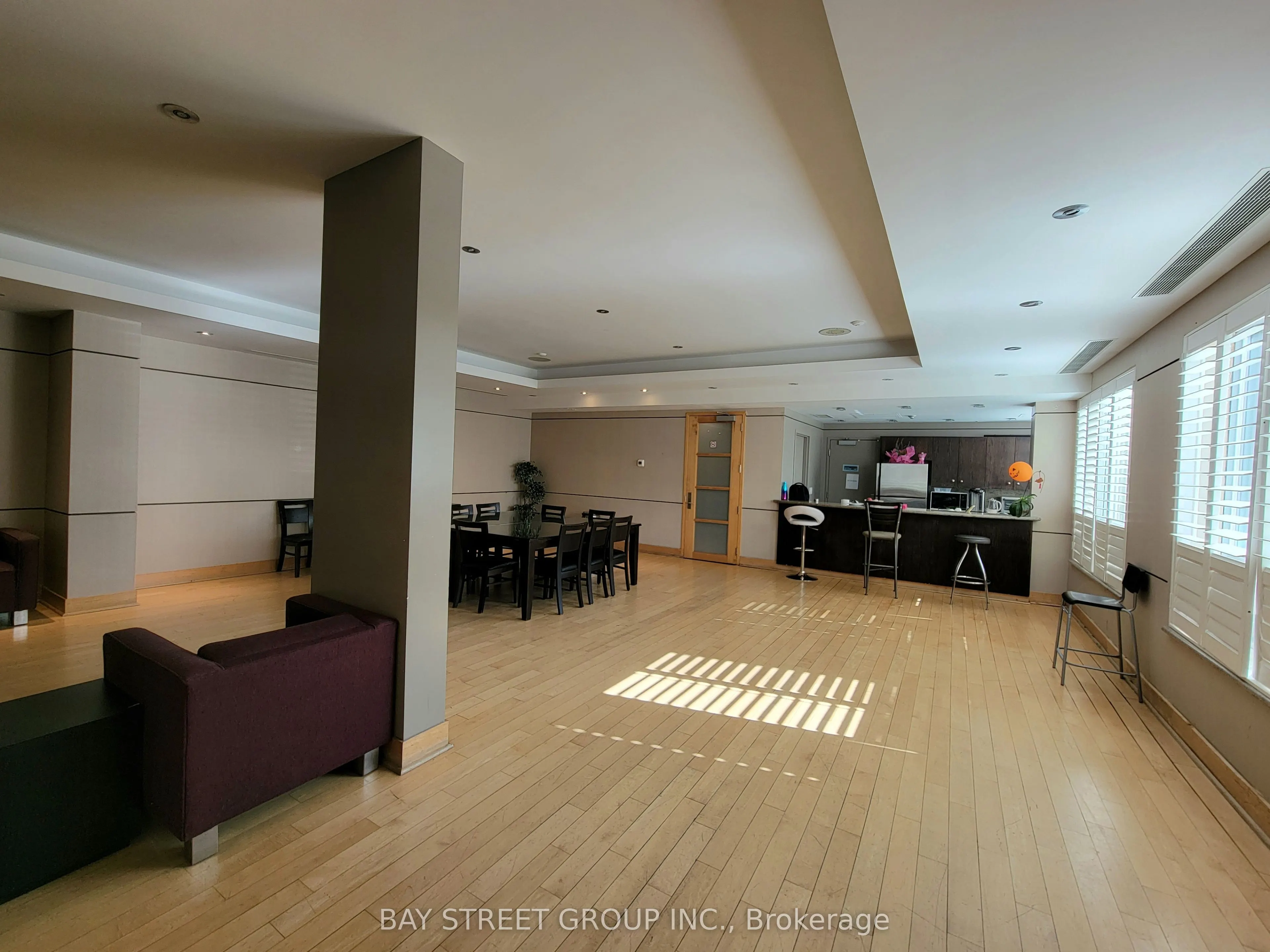 48 Suncrest Boulevard, #601