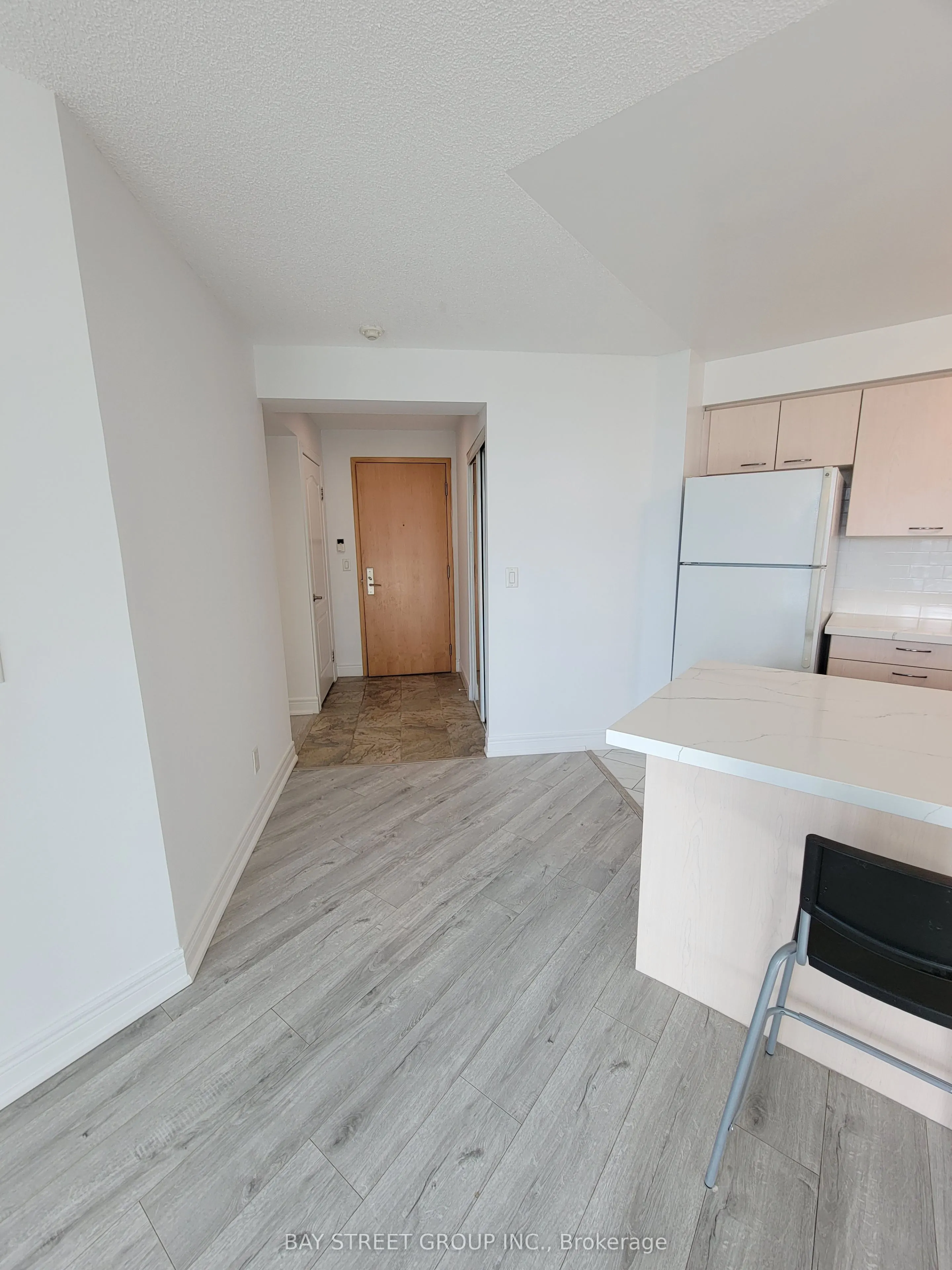48 Suncrest Boulevard, #601