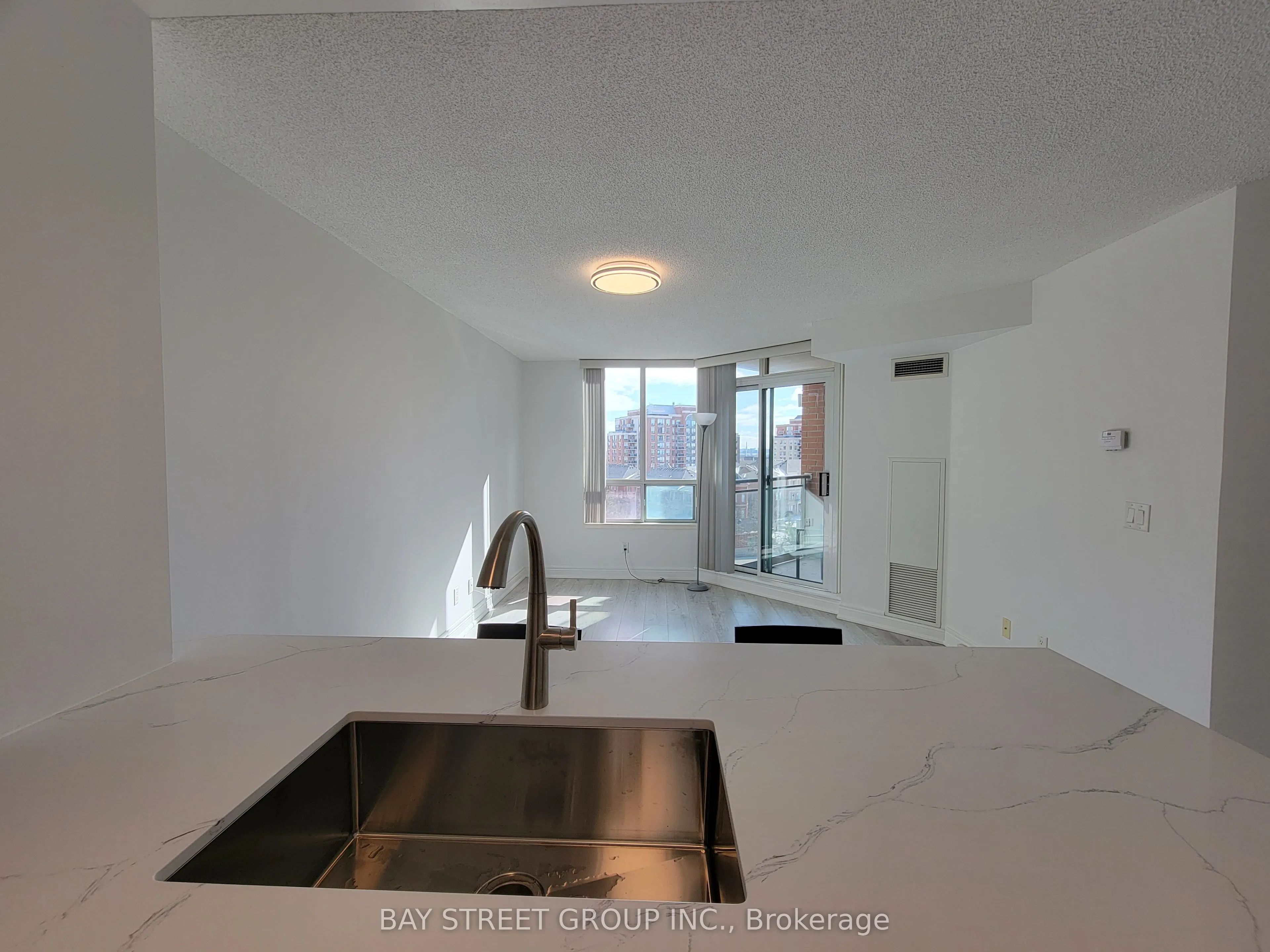 48 Suncrest Boulevard, #601