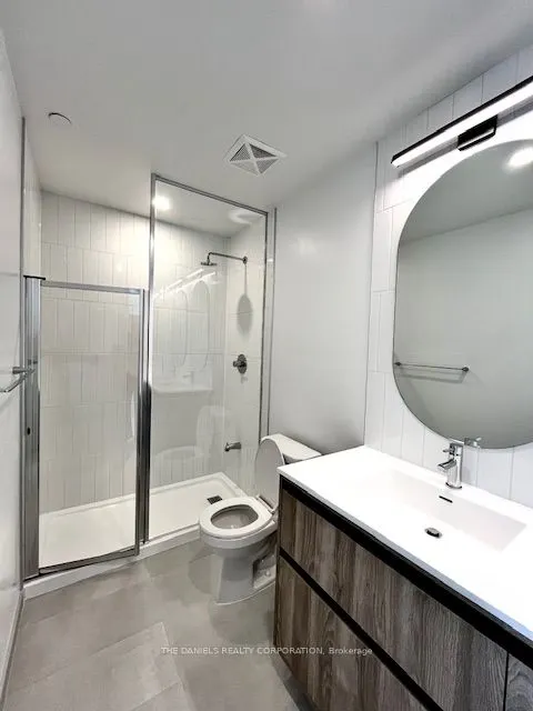 8 Beverley Glen Boulevard #1010