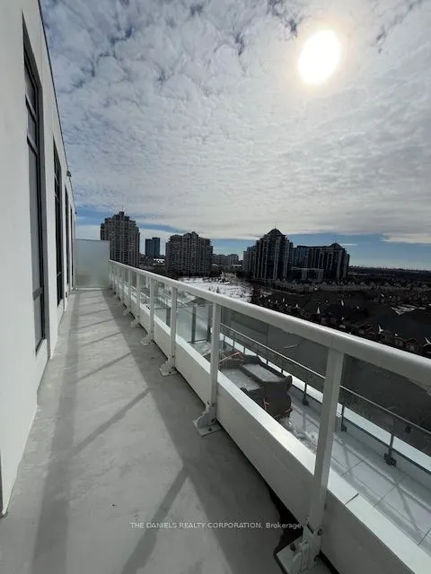 8 Beverley Glen Boulevard #1010
