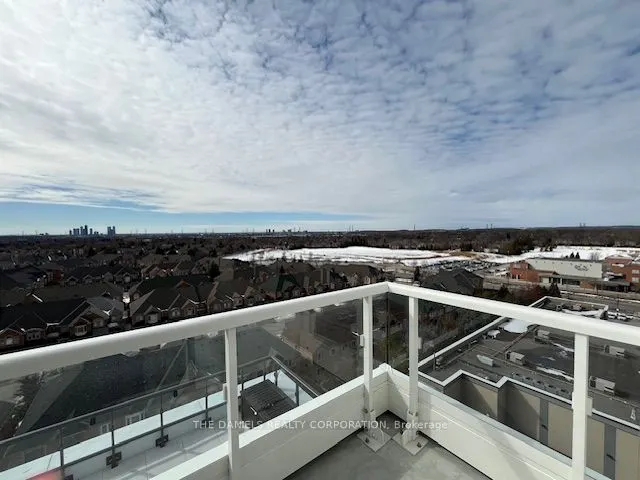 8 Beverley Glen Boulevard #1010