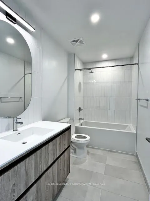 8 Beverley Glen Boulevard #1010