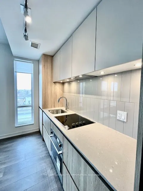 7950 Bathurst Street, #415