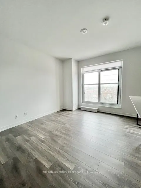 7950 Bathurst Street, #415