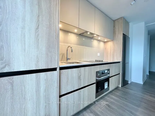 7950 Bathurst Street, #415