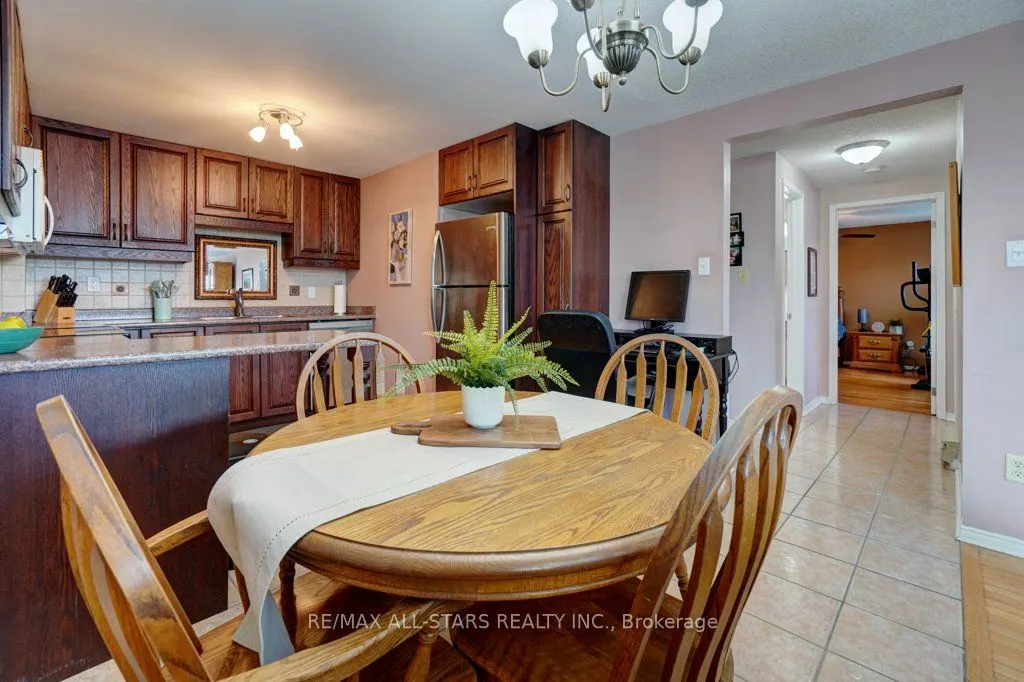 219 Main Street N, #306