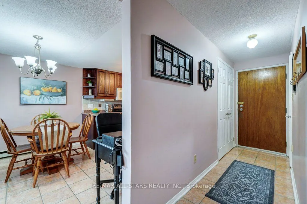 219 Main Street N, #306