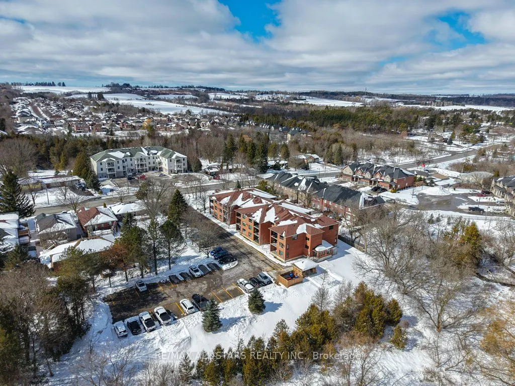 219 Main Street N, #306