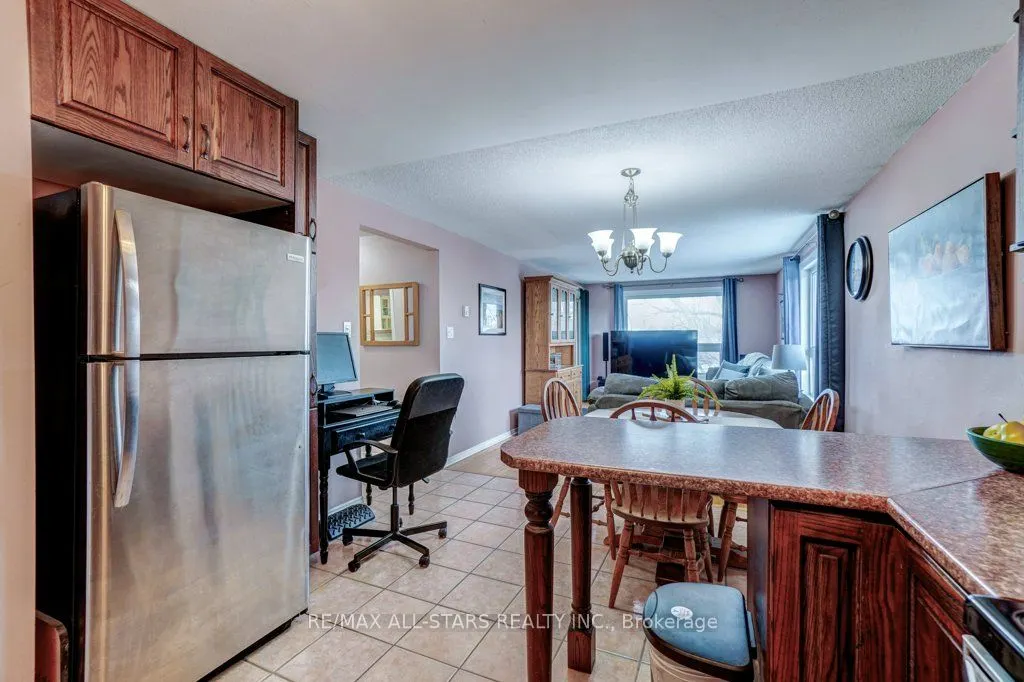 219 Main Street N, #306