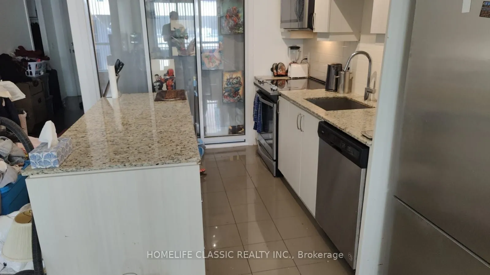9191 Yonge Street, #613
