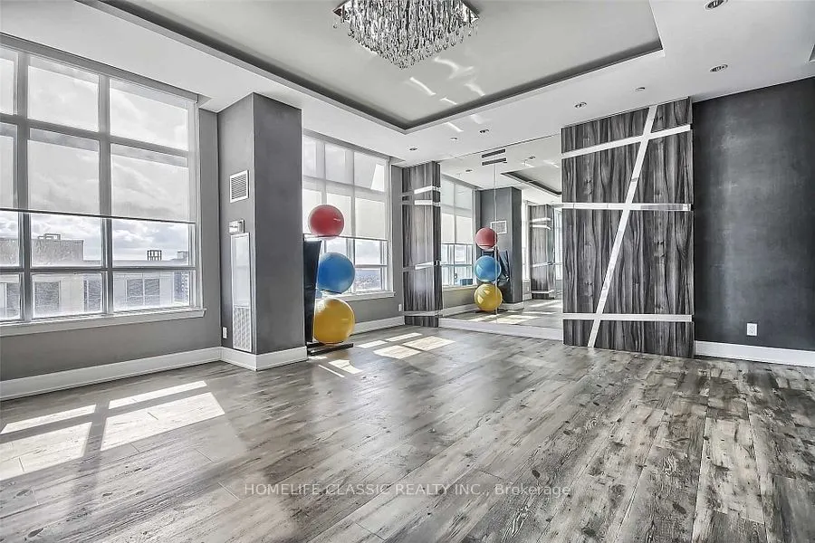 9191 Yonge Street, #613