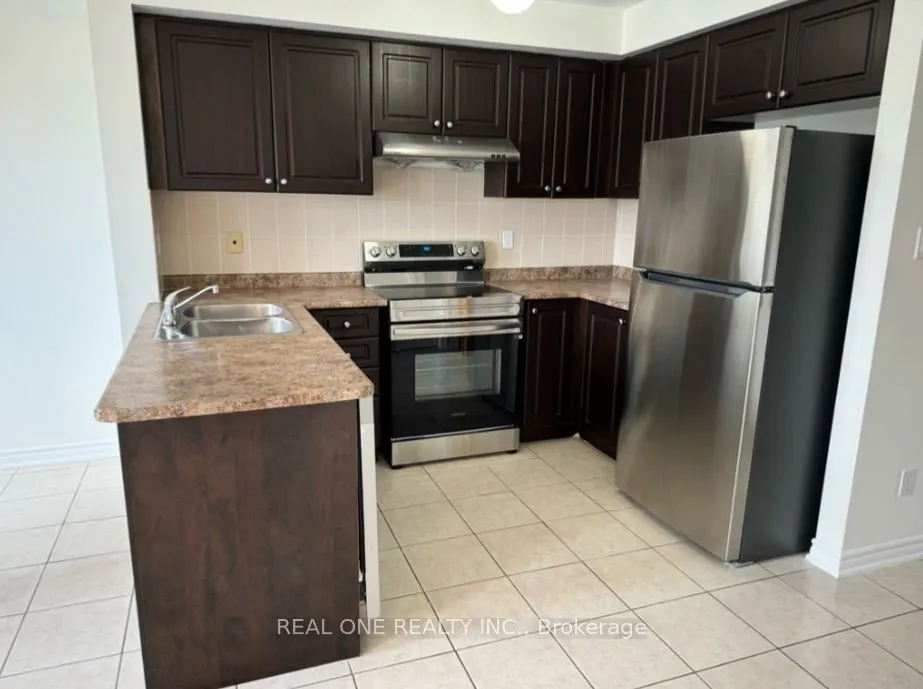343 Caboto Trail, #Upper