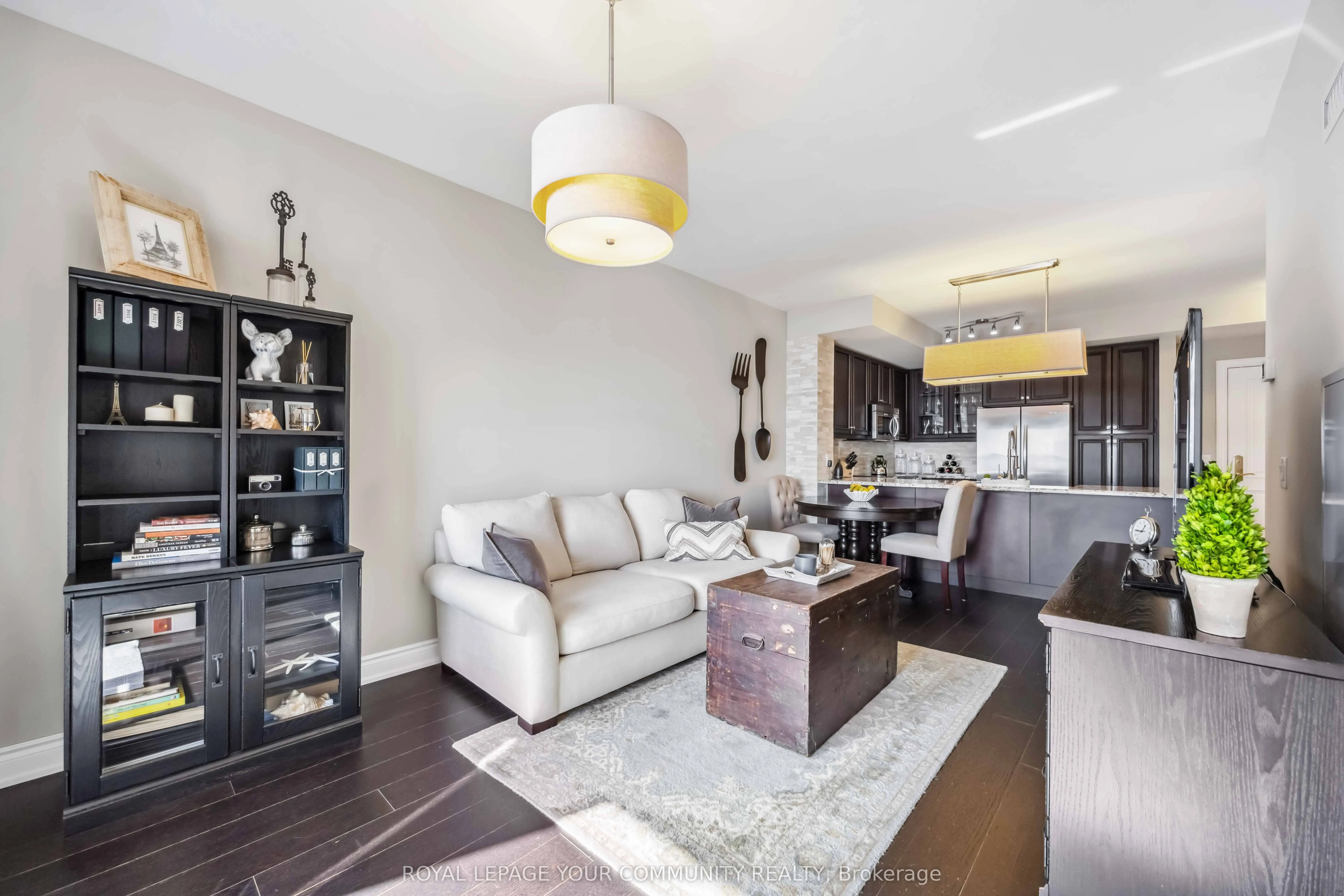 9245 Jane Street, #1209