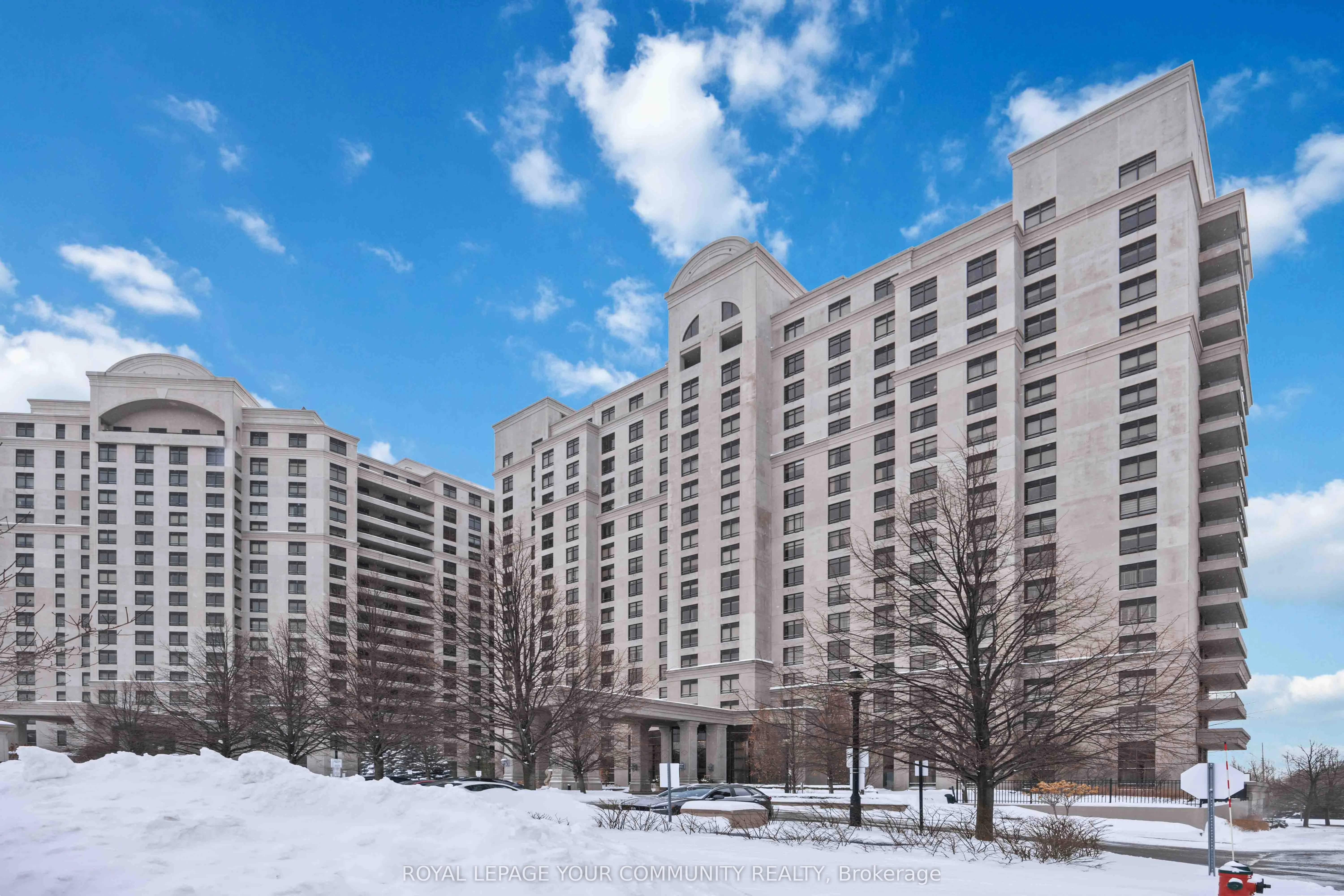 9245 Jane Street, #1209