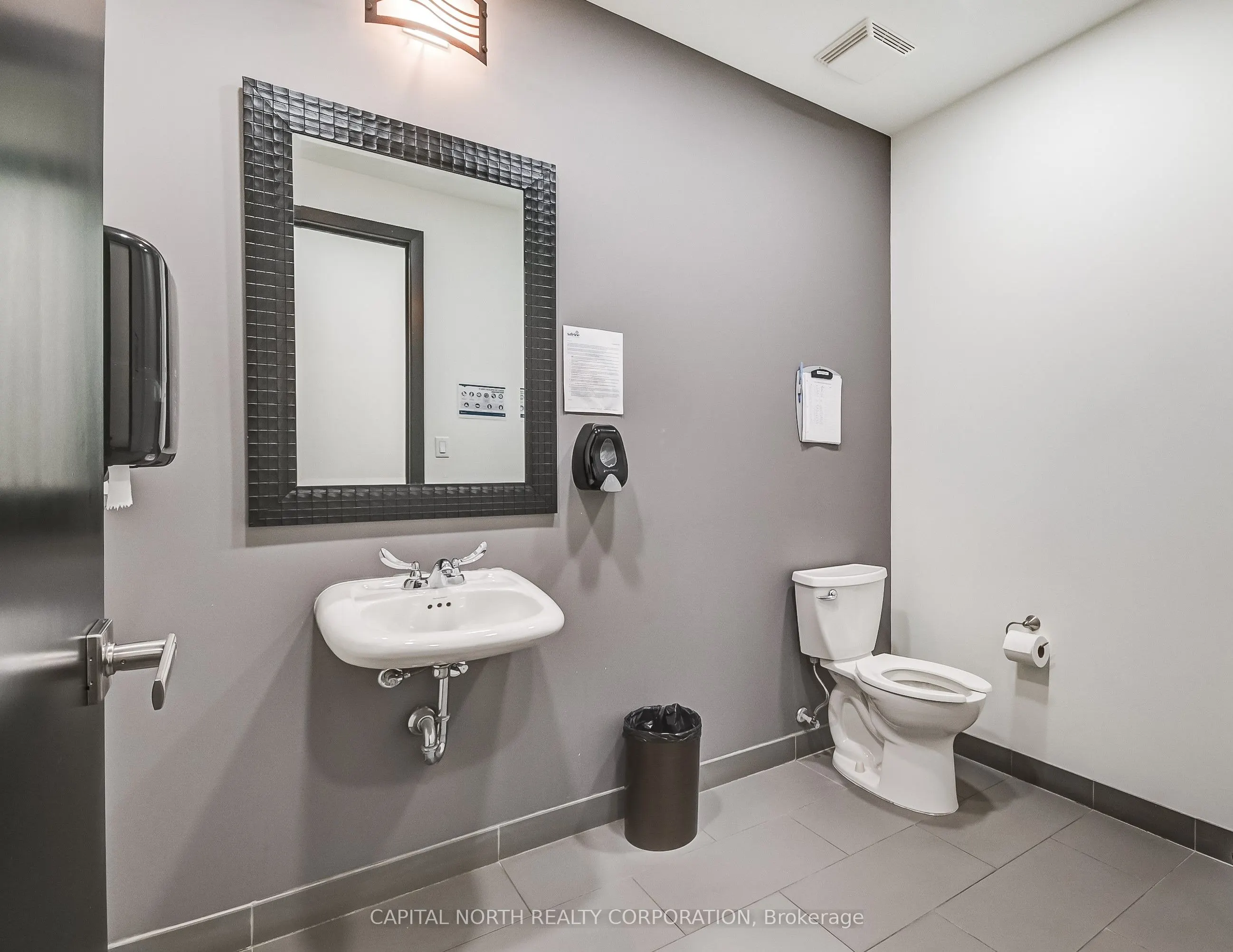 260 Spinnaker Way, #9-10