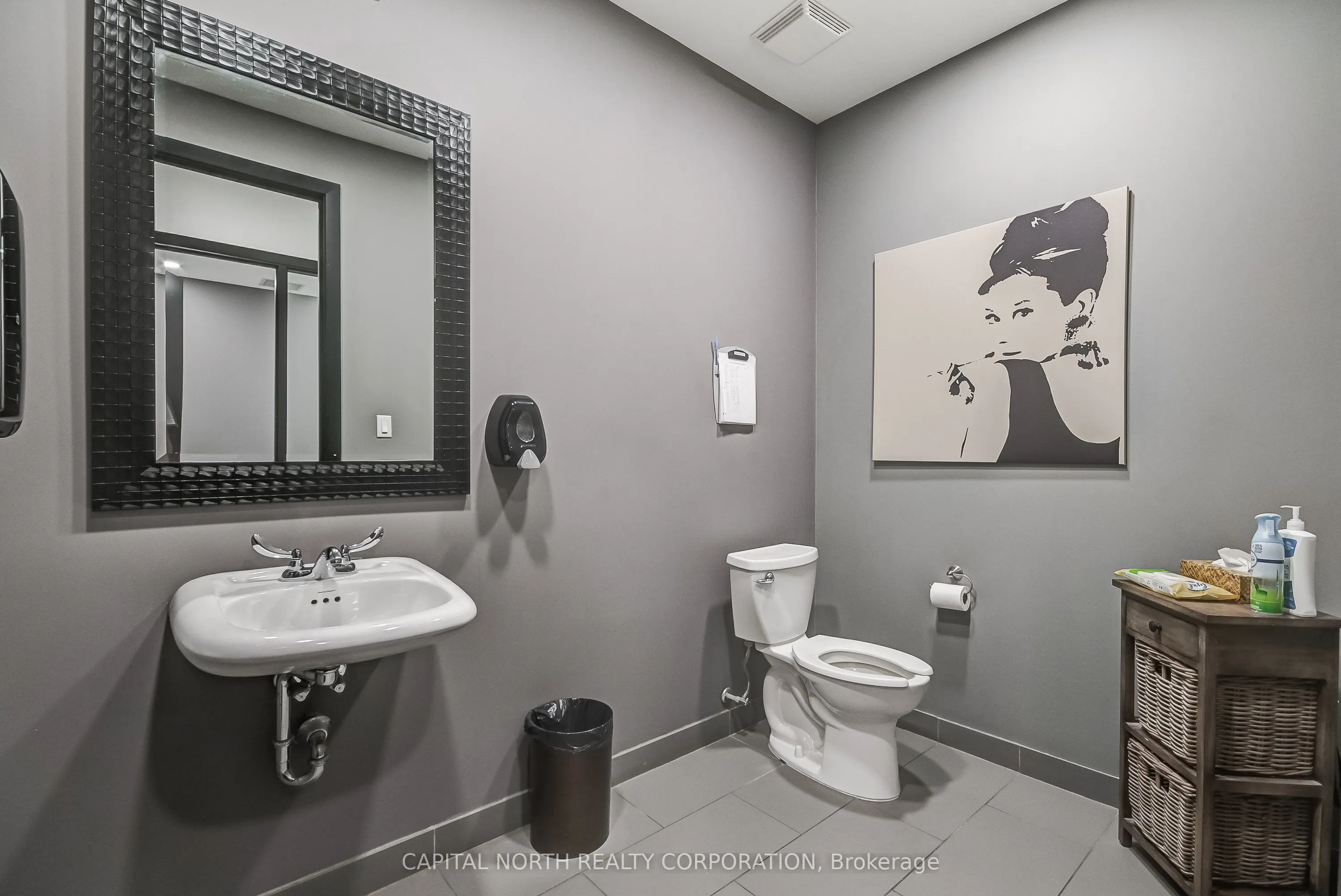 260 Spinnaker Way, #9-10