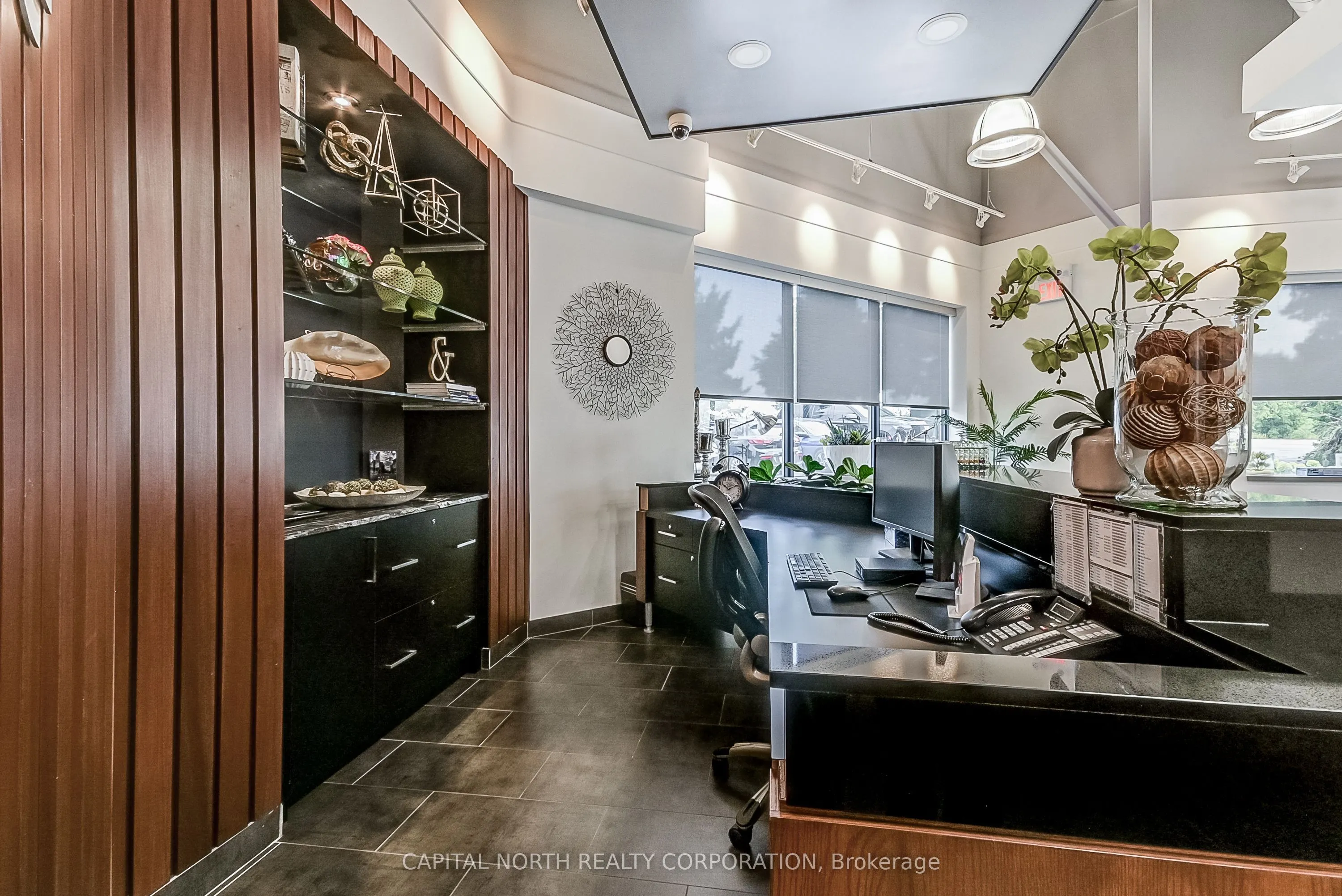 260 Spinnaker Way, #9-10
