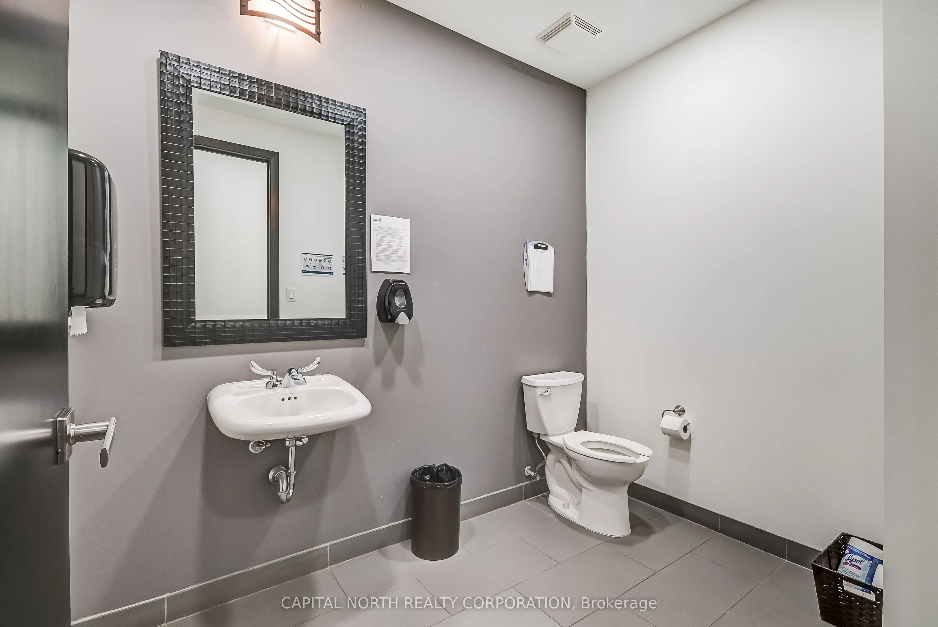 260 Spinnaker Way, #9-10