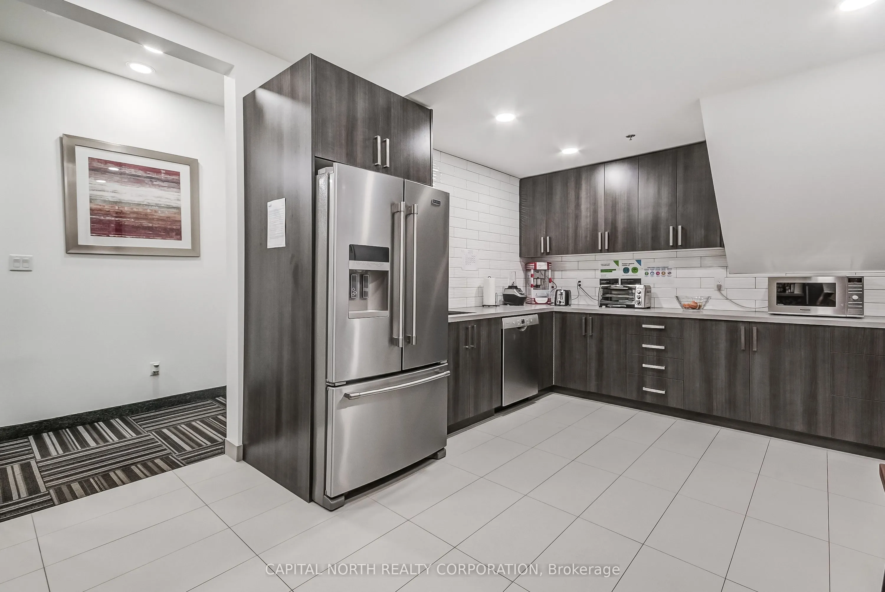 260 Spinnaker Way, #9-10