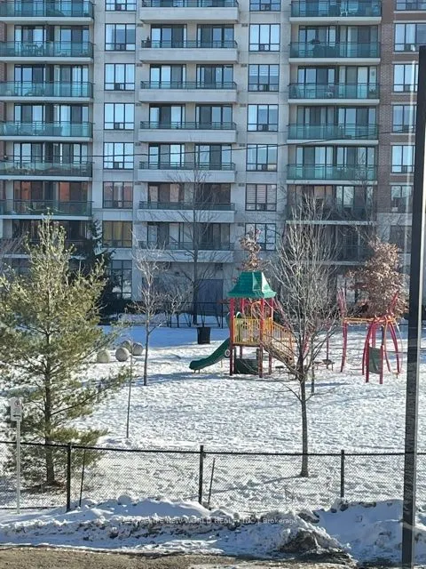 370 Red Maple Road, #7