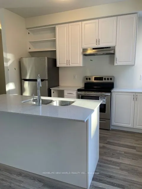 370 Red Maple Road, #7