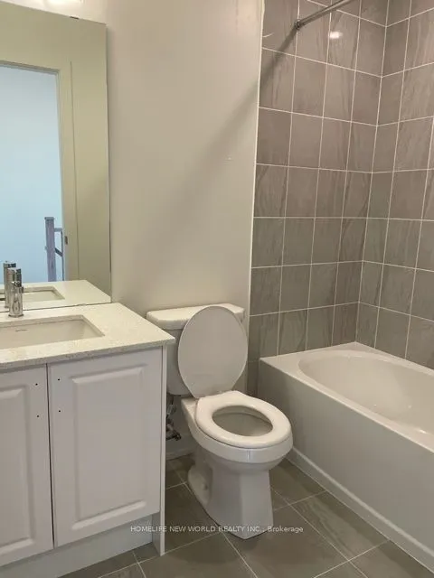 370 Red Maple Road, #7