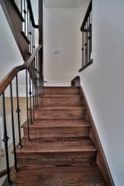 15 Old Colony Road, #11
