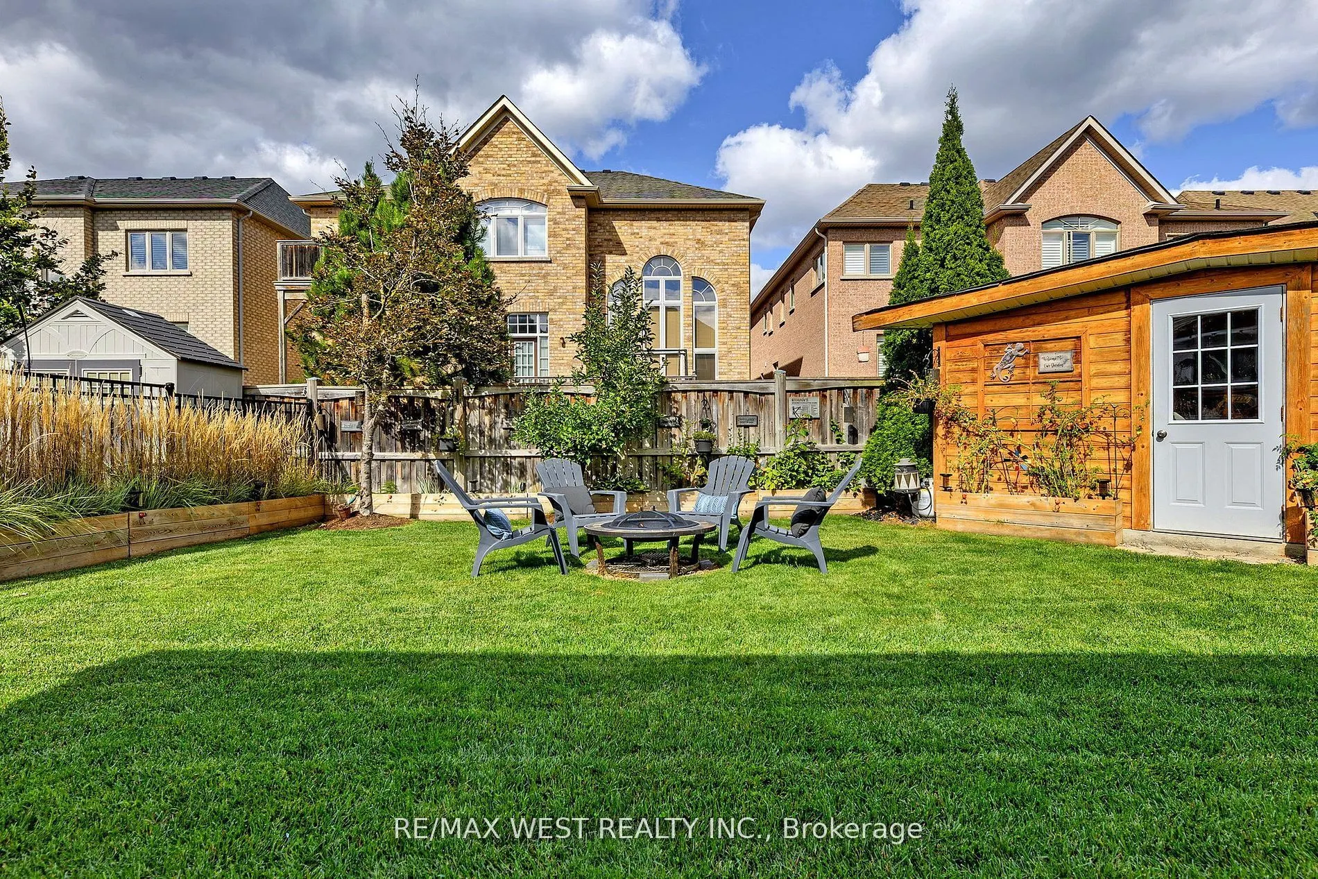242 Marc Santi Boulevard