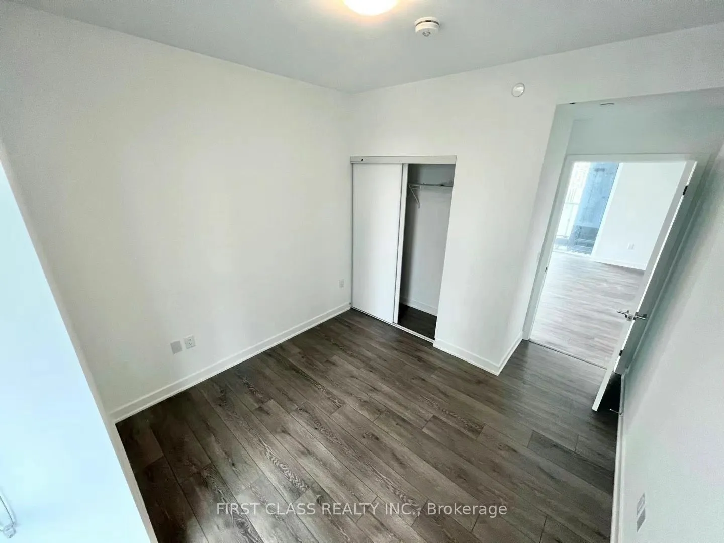 95 Oneida Crescent, #1209