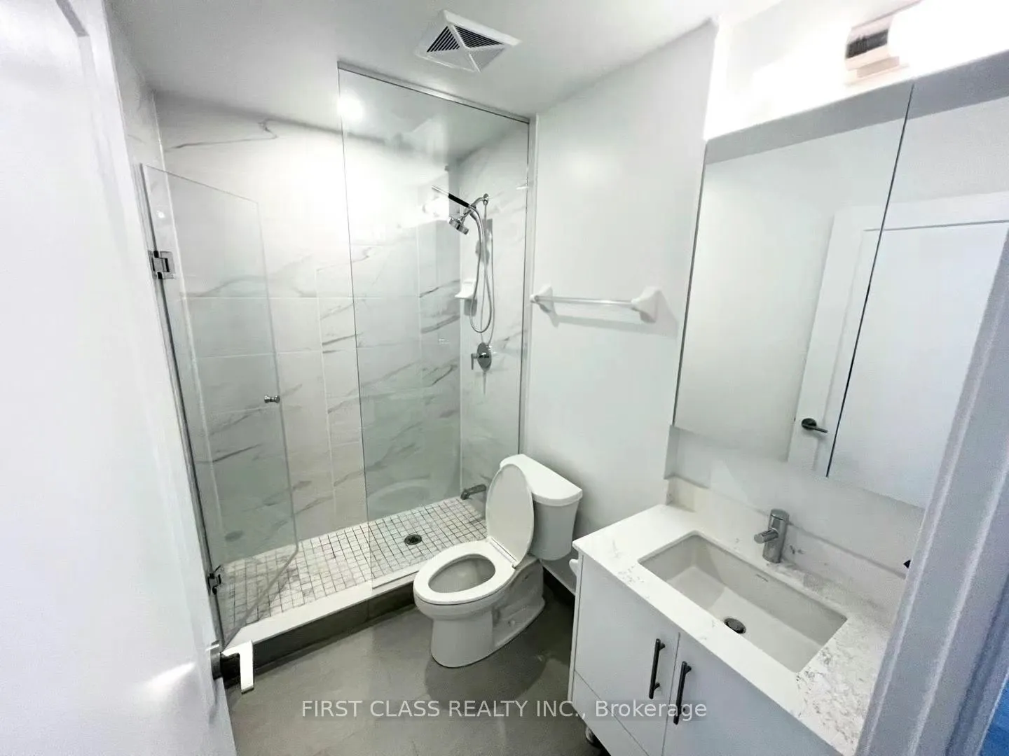 95 Oneida Crescent, #1209
