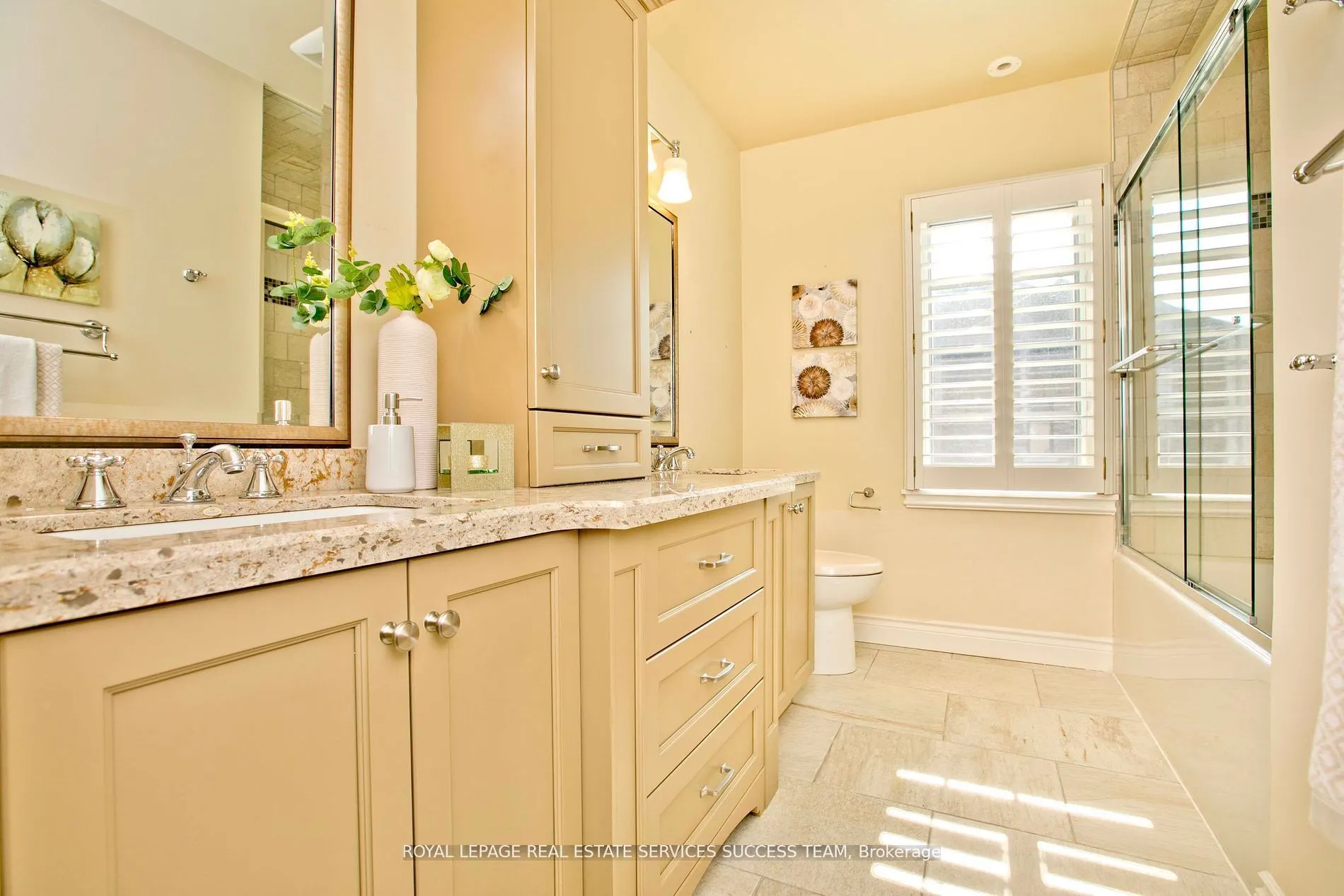 37 Heatherwood Crescent