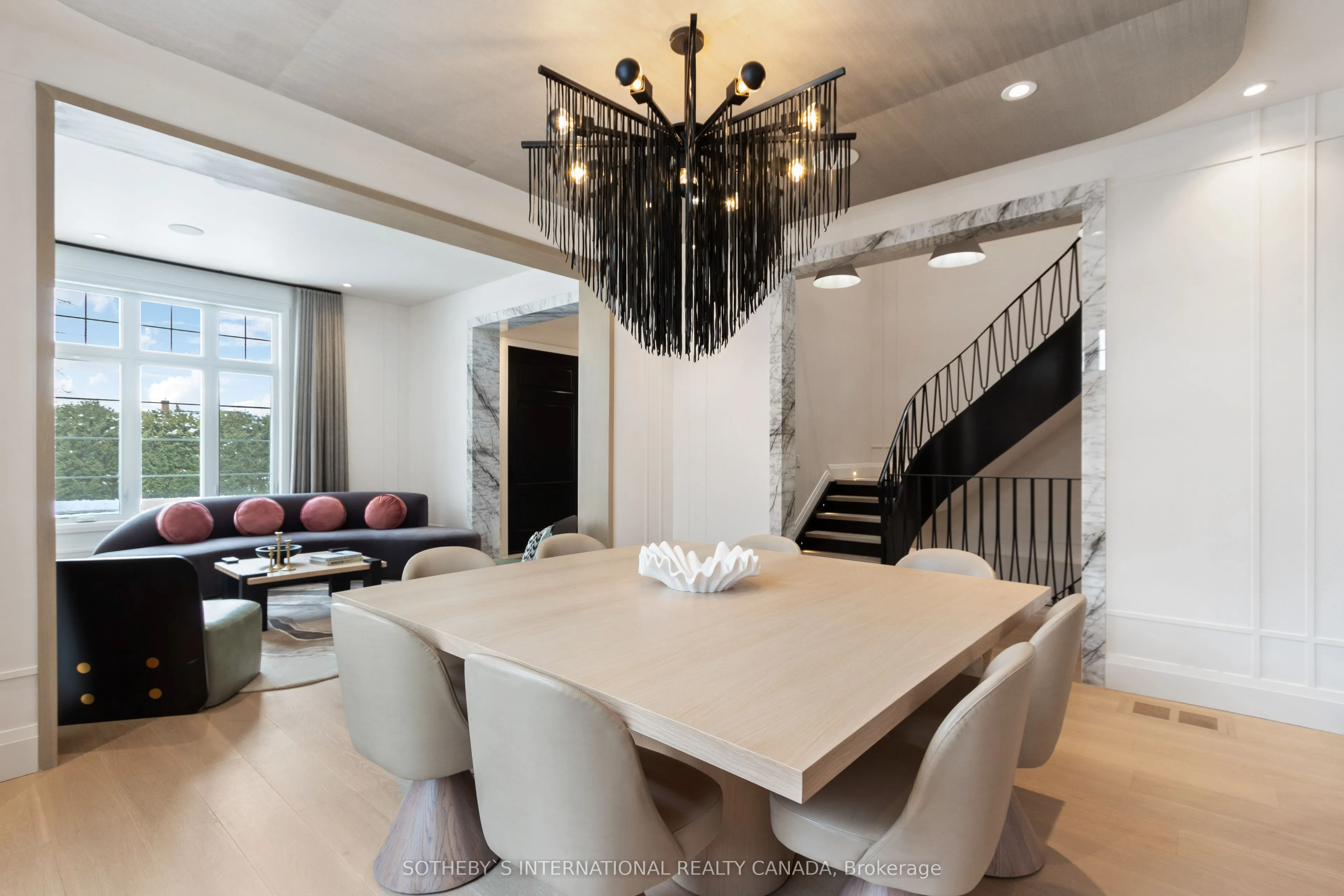 182 Hollingsworth Drive