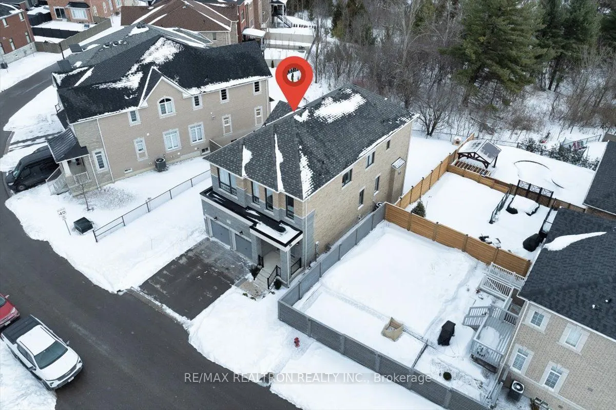 7 Maple Fields Circle