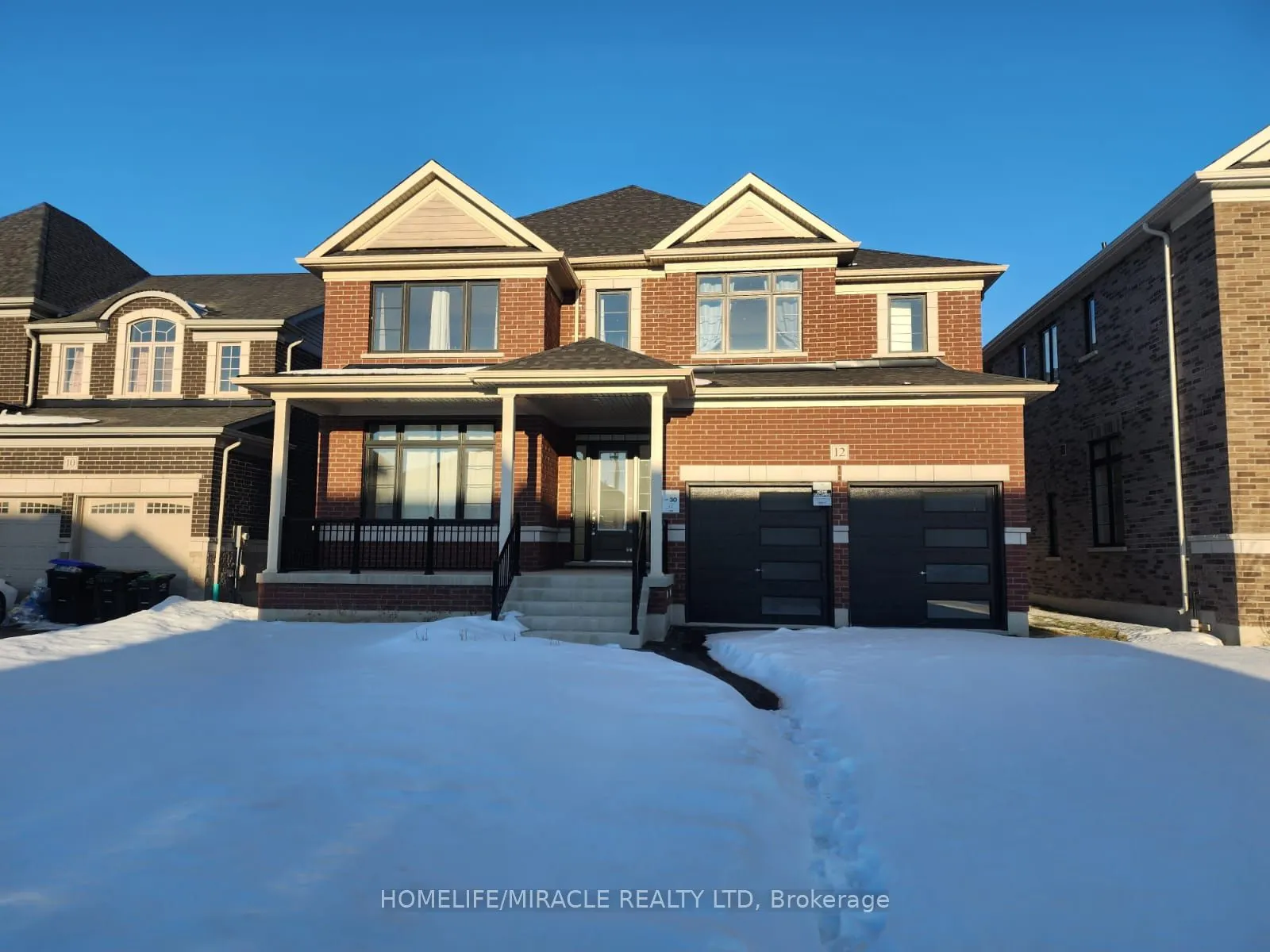 12 Sandhill Crescent