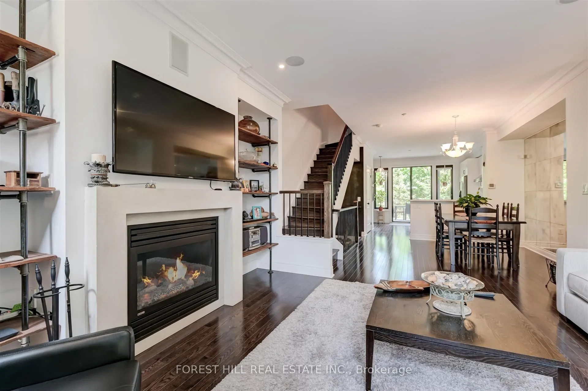 111 Powseland Crescent, #48