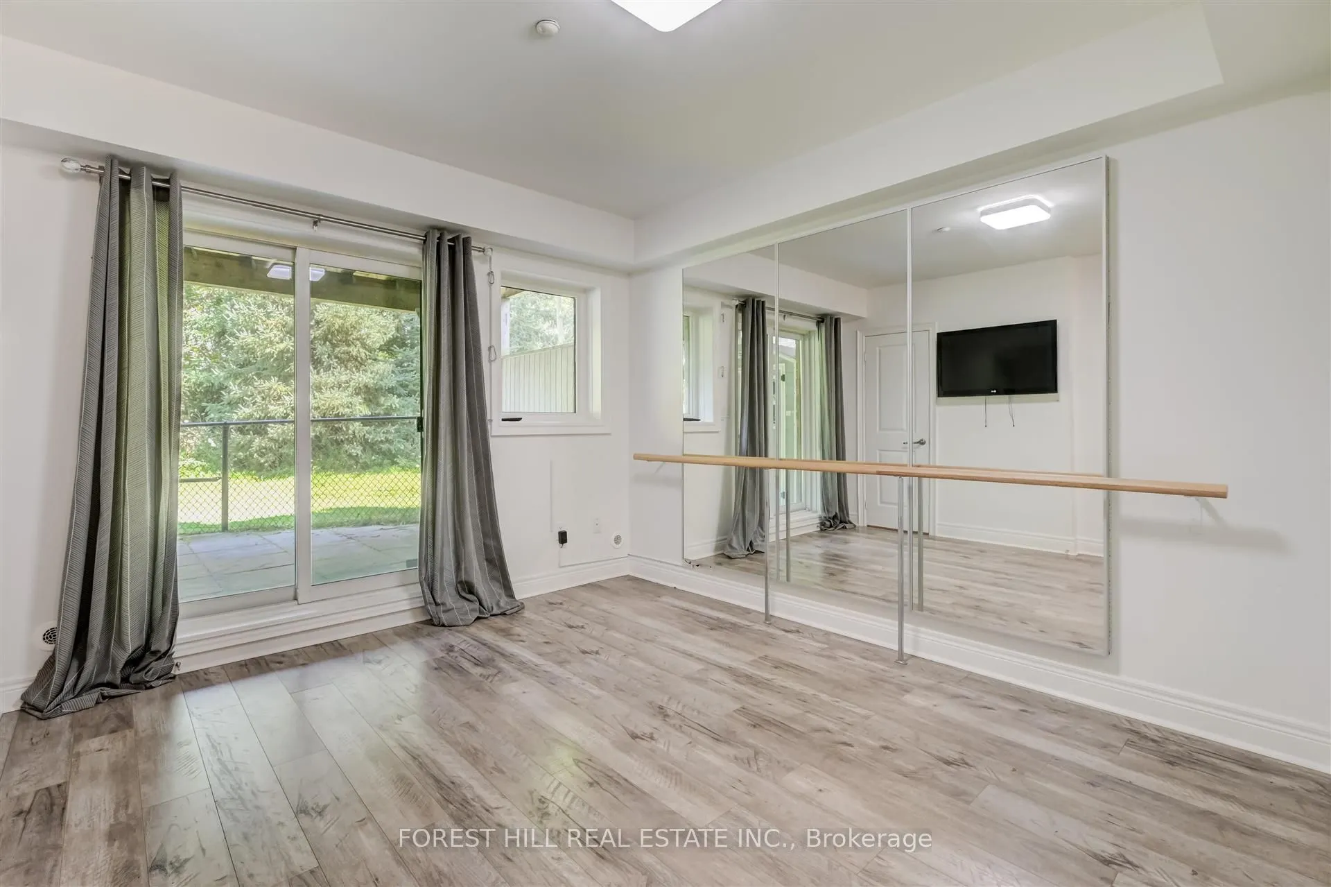 111 Powseland Crescent, #48