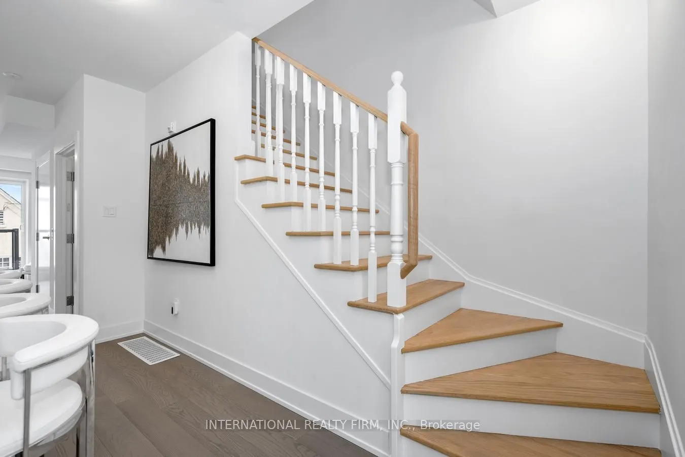 1 Hartman Avenue #5