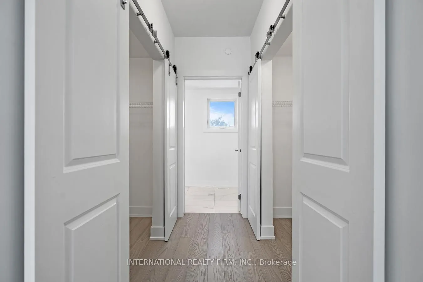 1 Hartman Avenue #5