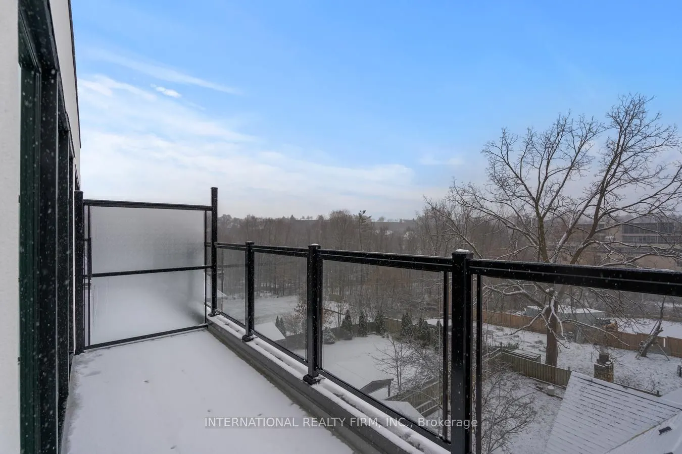 1 Hartman Avenue #5
