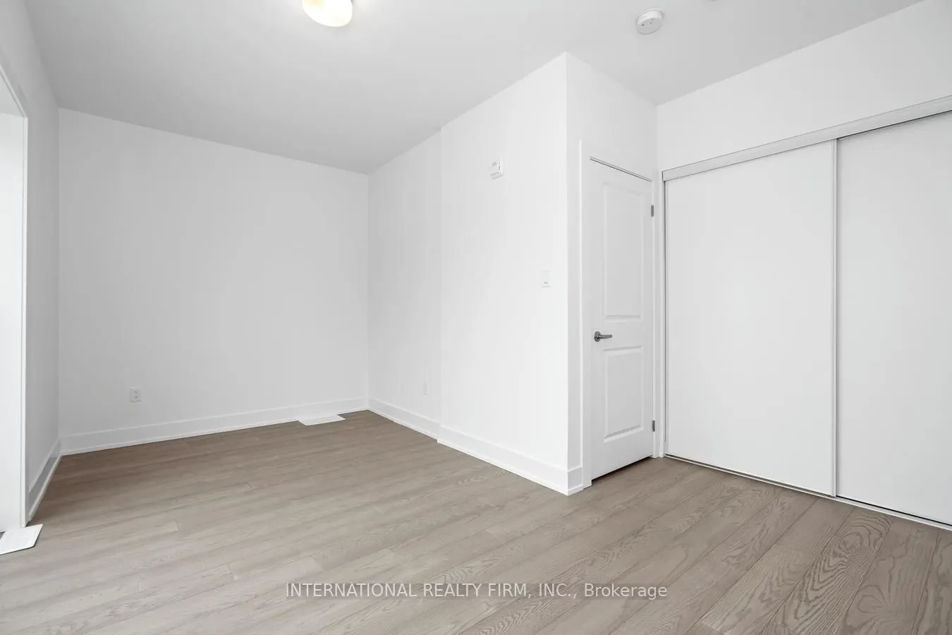 1 Hartman Avenue #5