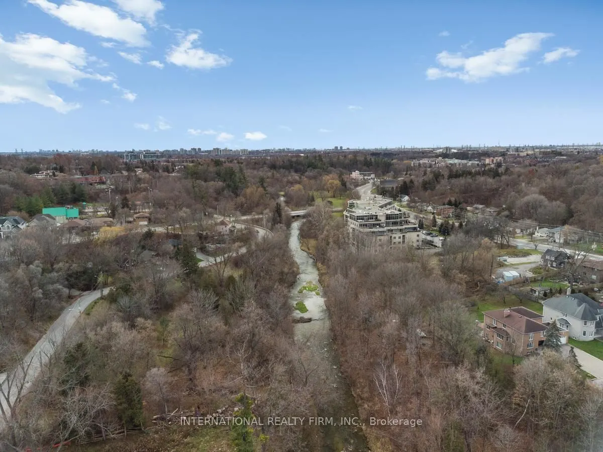 1 Hartman Avenue #5