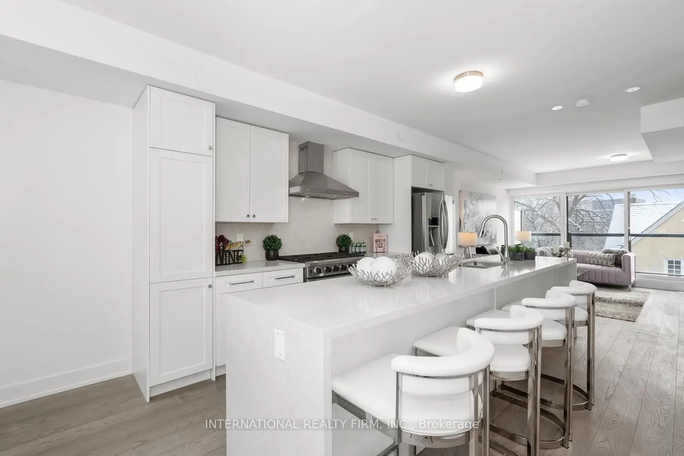 1 Hartman Avenue #5