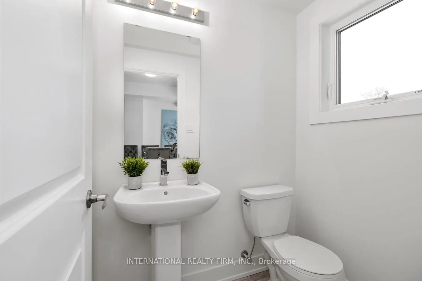 1 Hartman Avenue #5