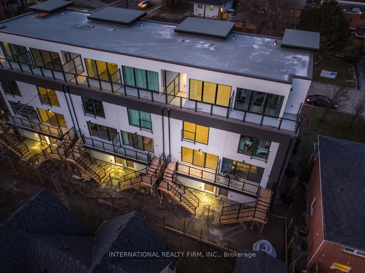 1 Hartman Avenue #5