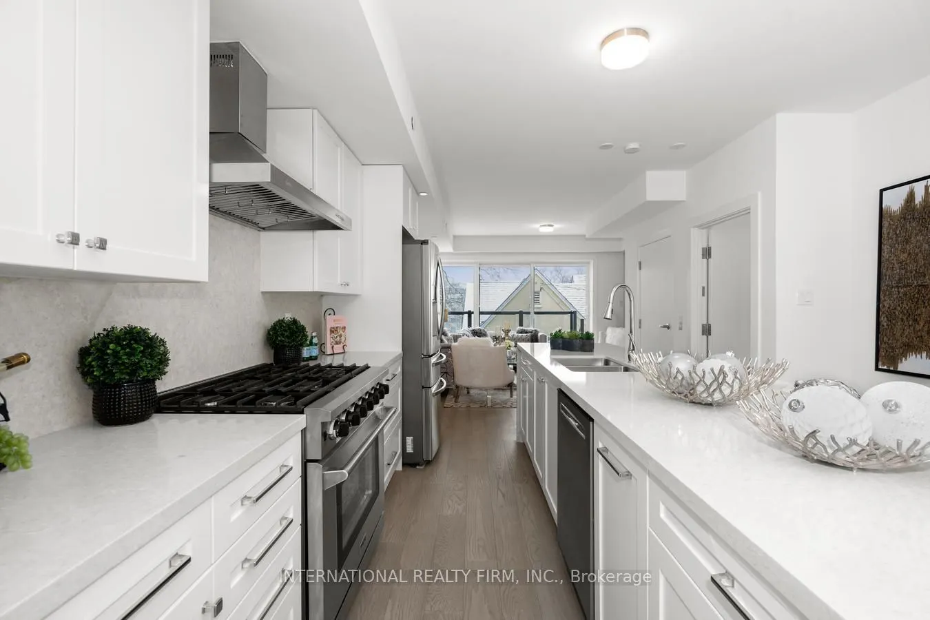 1 Hartman Avenue #5