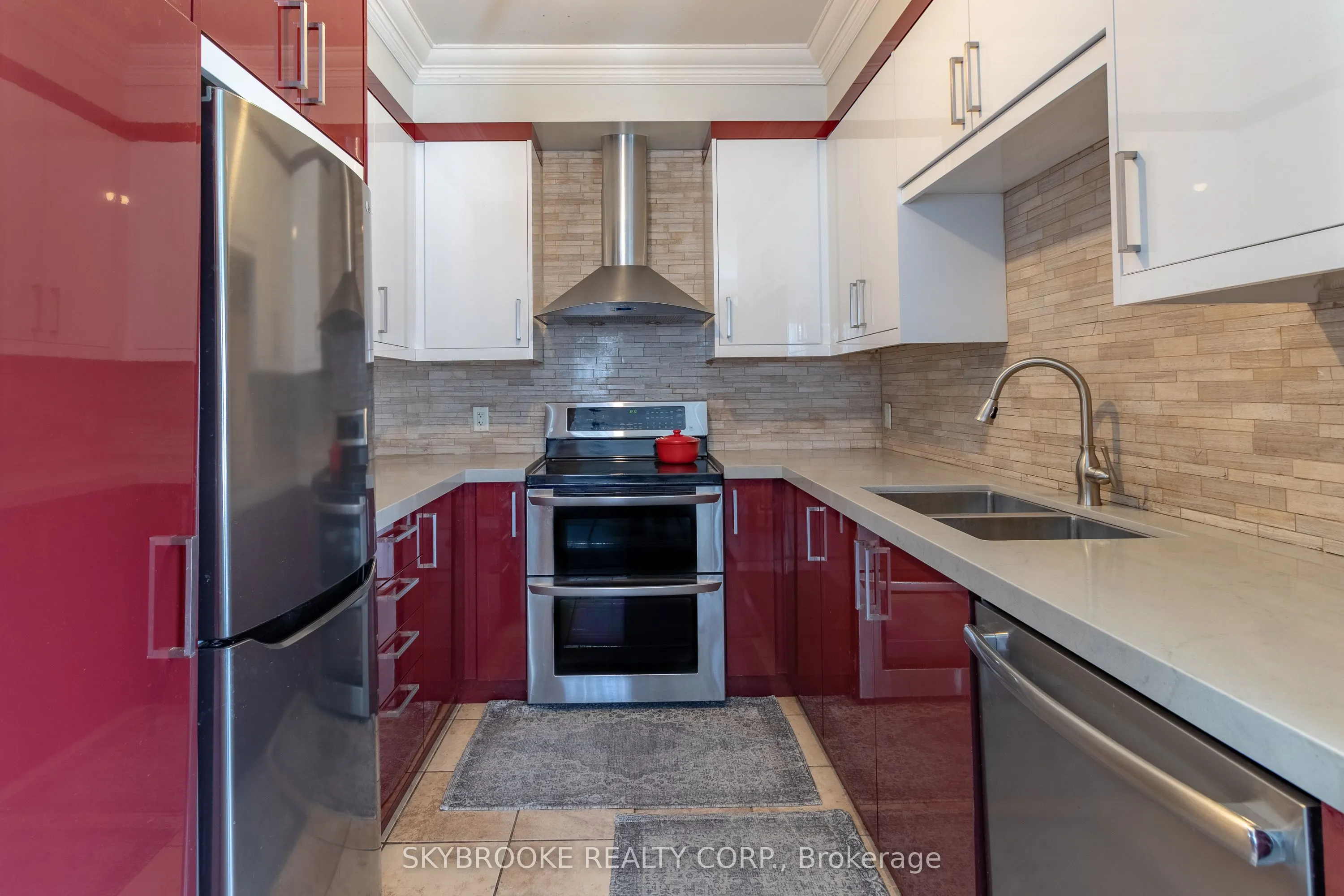 245 Pine Grove Road, #302