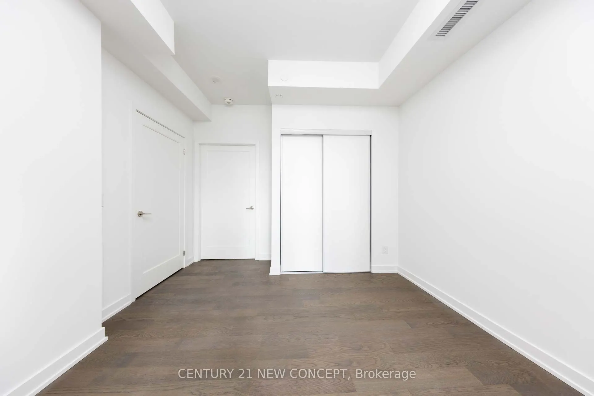 8888 Yonge Street, #226