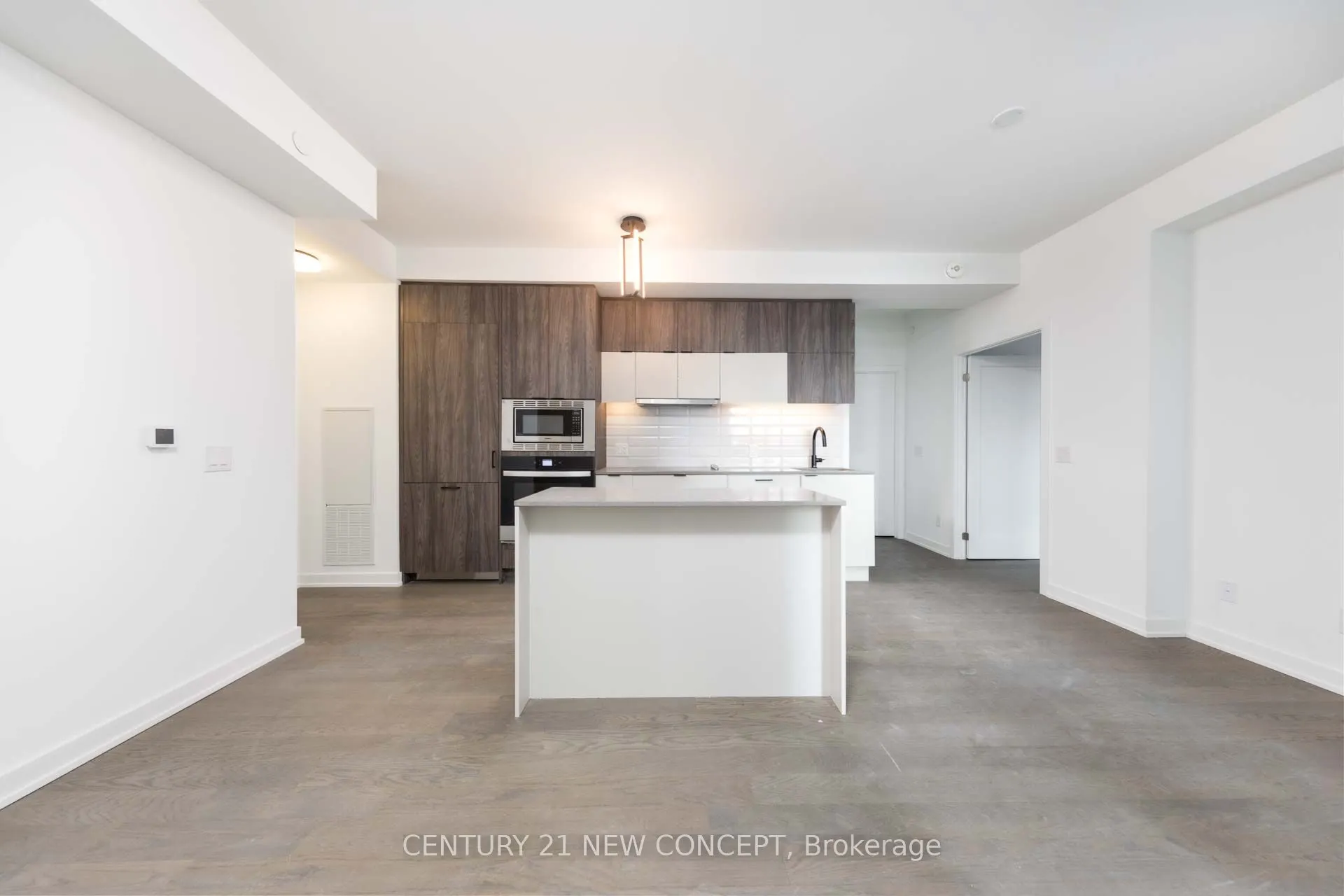 8888 Yonge Street, #226