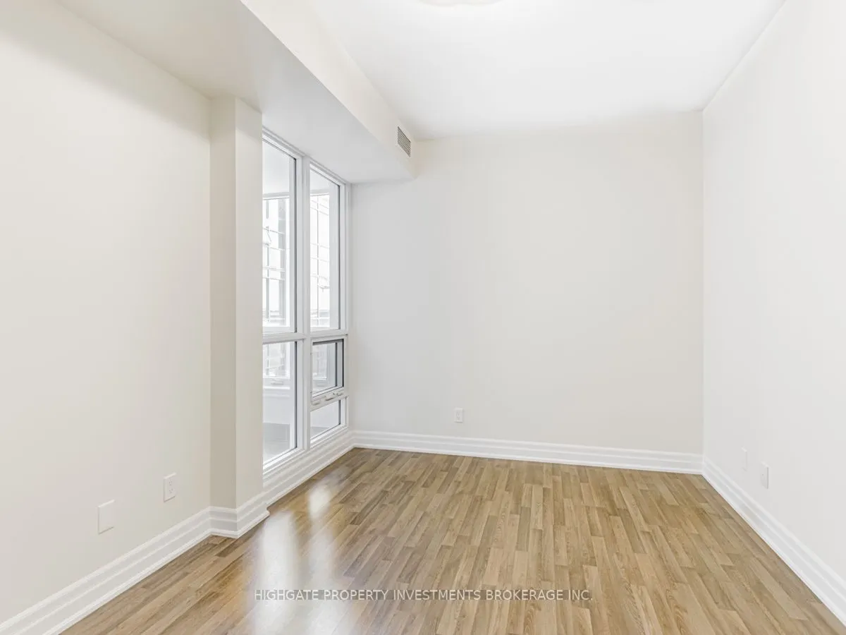 9085 Jane Street, #501